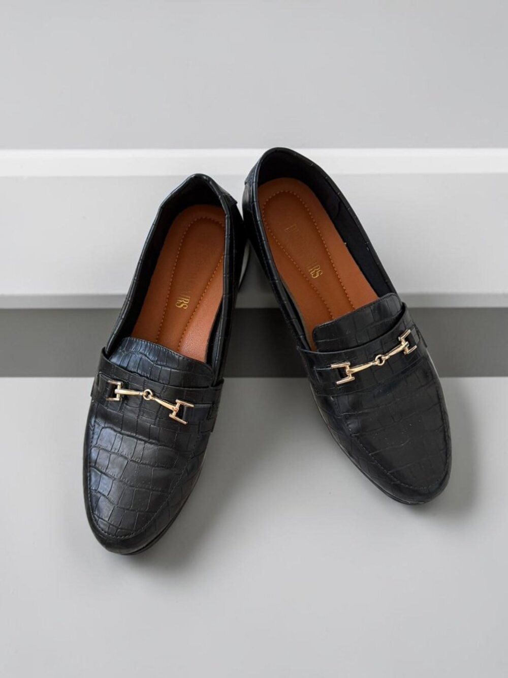DREAM PAIRS Black Croc Embossed Loafers Flats Size 9